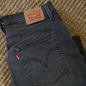 Levi's Ribcage Ankle Straight Jeans Size 31